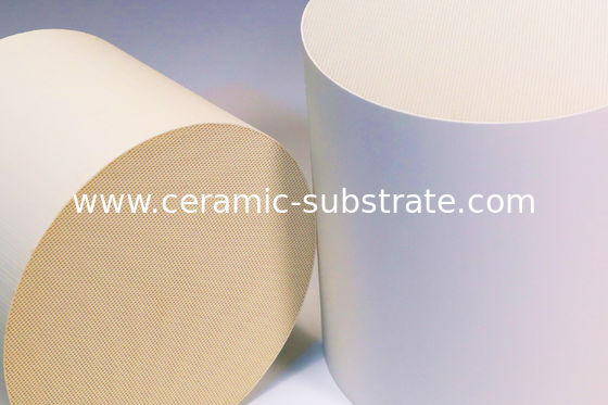 شراء Matte Surface Finish Aluminum Nitride Substrate AlN Substrate Diesel Oxidation Catalyst Engineered for Heat Dissipation online manufacture